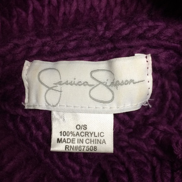 Jessica Simpson Poncho - Picture 4 of 6